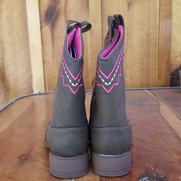 Girl's Cowgirl Boots - Picture 4 of 11